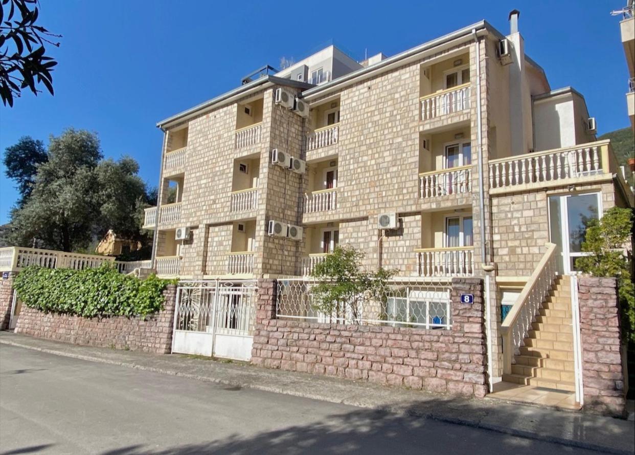 The Franeta Apartments Lux Budva Exteriör bild