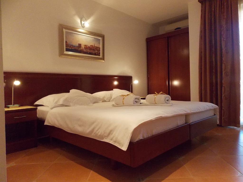 The Franeta Apartments Lux Budva Rum bild